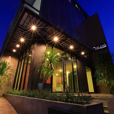 The Plubpla Serviced Apartment