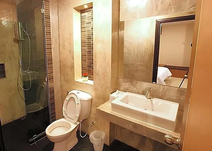 The Plubpla Serviced 3* Bangkok