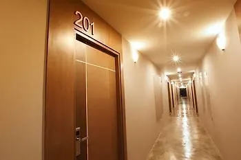 Aparthotel The Plubpla Serviced
